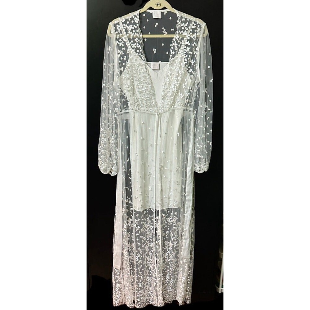 Le Rose Women’s Sheer Ivory Sequin-Embellished Long Robe with Balloon Sleeves XL